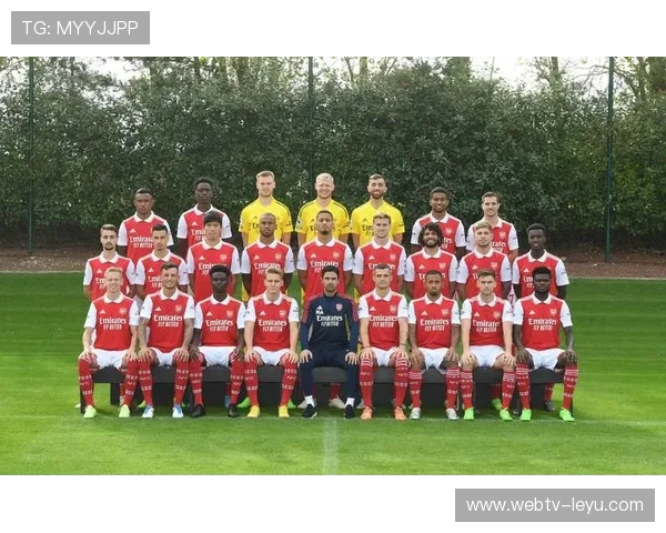 河南足球俱乐部的坚守与转型：金元退潮后，老牌球队如何逆境求生？